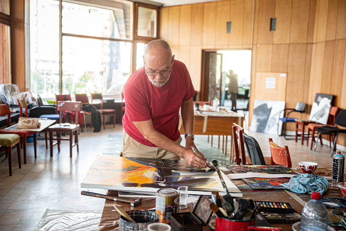 A szümposziontól az atelier-ig A szümposziontól az atelier-ig